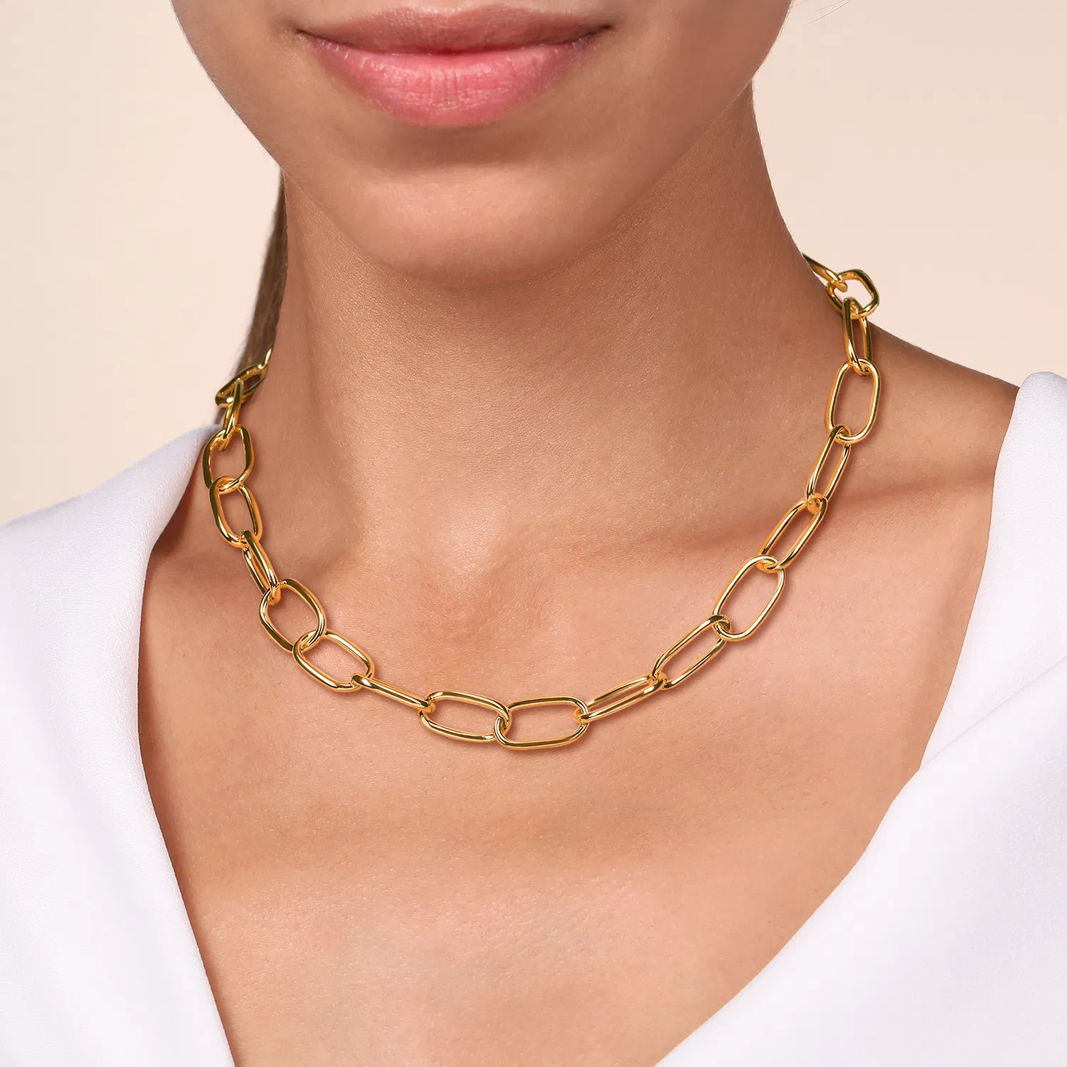 Collar de oro de mujer con eslabones grandes